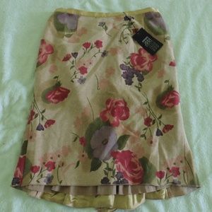 NWT Floral skirt